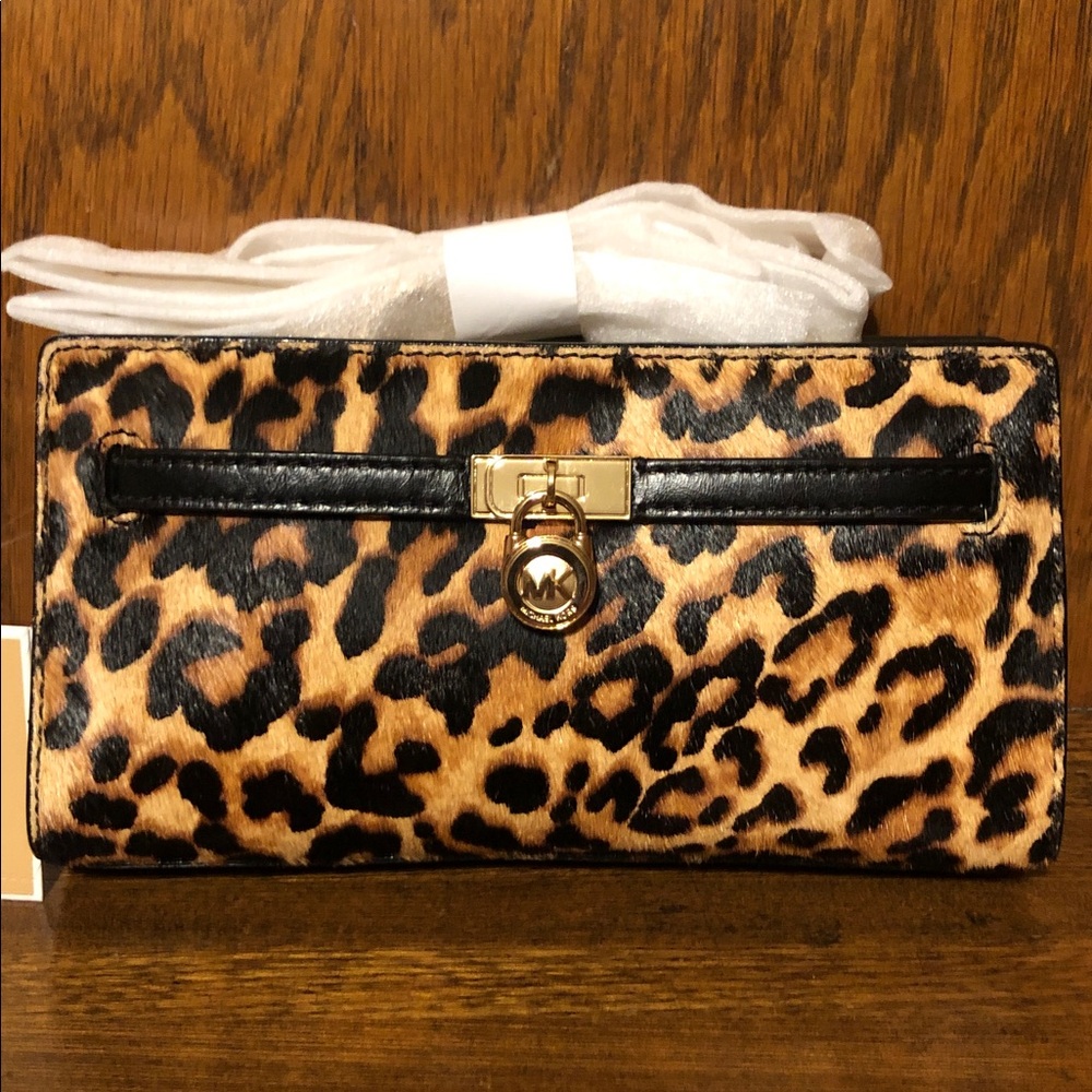 NWT-Michael Kors-Hamilton Moderne-X-Small Convertible Crossbody-Leopard-CalfHair - Picture 2 of 16